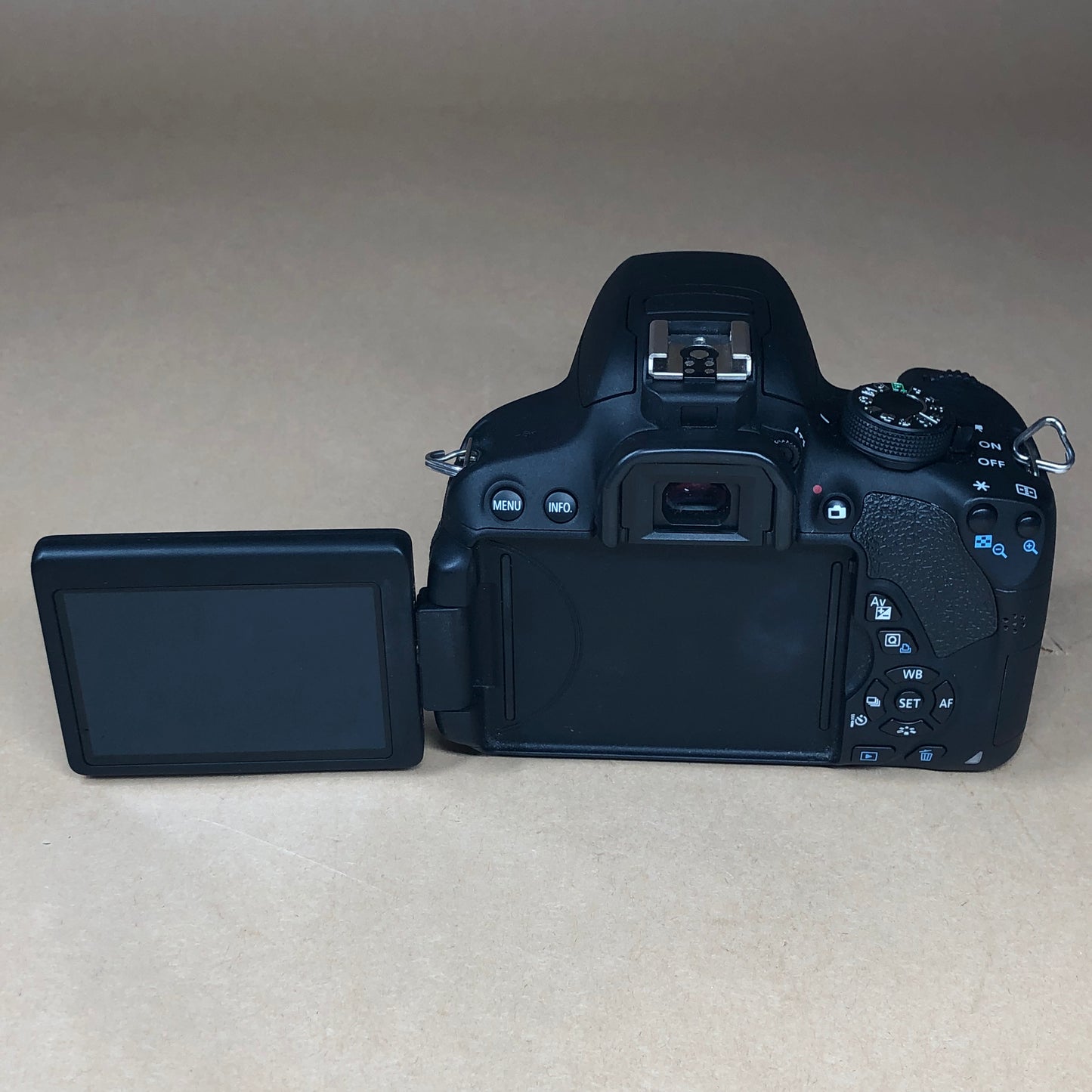 Canon EOS Rebel T5i 18.0MP Digital SLR DSLR Camera Body Only