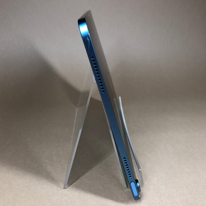 WiFi Only Apple iPad Air 5th Gen 64GB Blue MM9E3LL/A