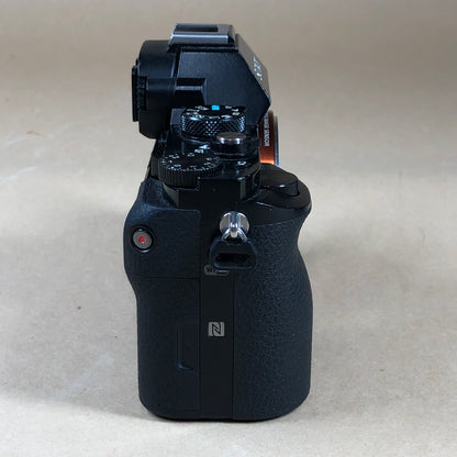 Sony Alpha A7R 36.4MP Full-Frame Mirrorless Digital Camera Body Only