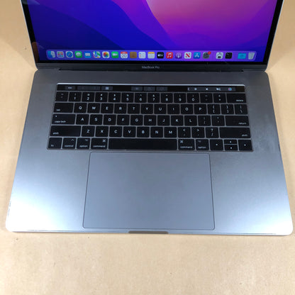 2017 Apple MacBook Pro 15" i7 2.8GHz 16GB RAM 256GB SSD Space Gray A1707