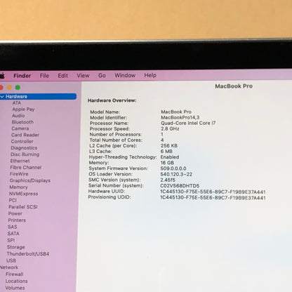 2017 Apple MacBook Pro 15" i7 2.8GHz 16GB RAM 256GB SSD Space Gray A1707