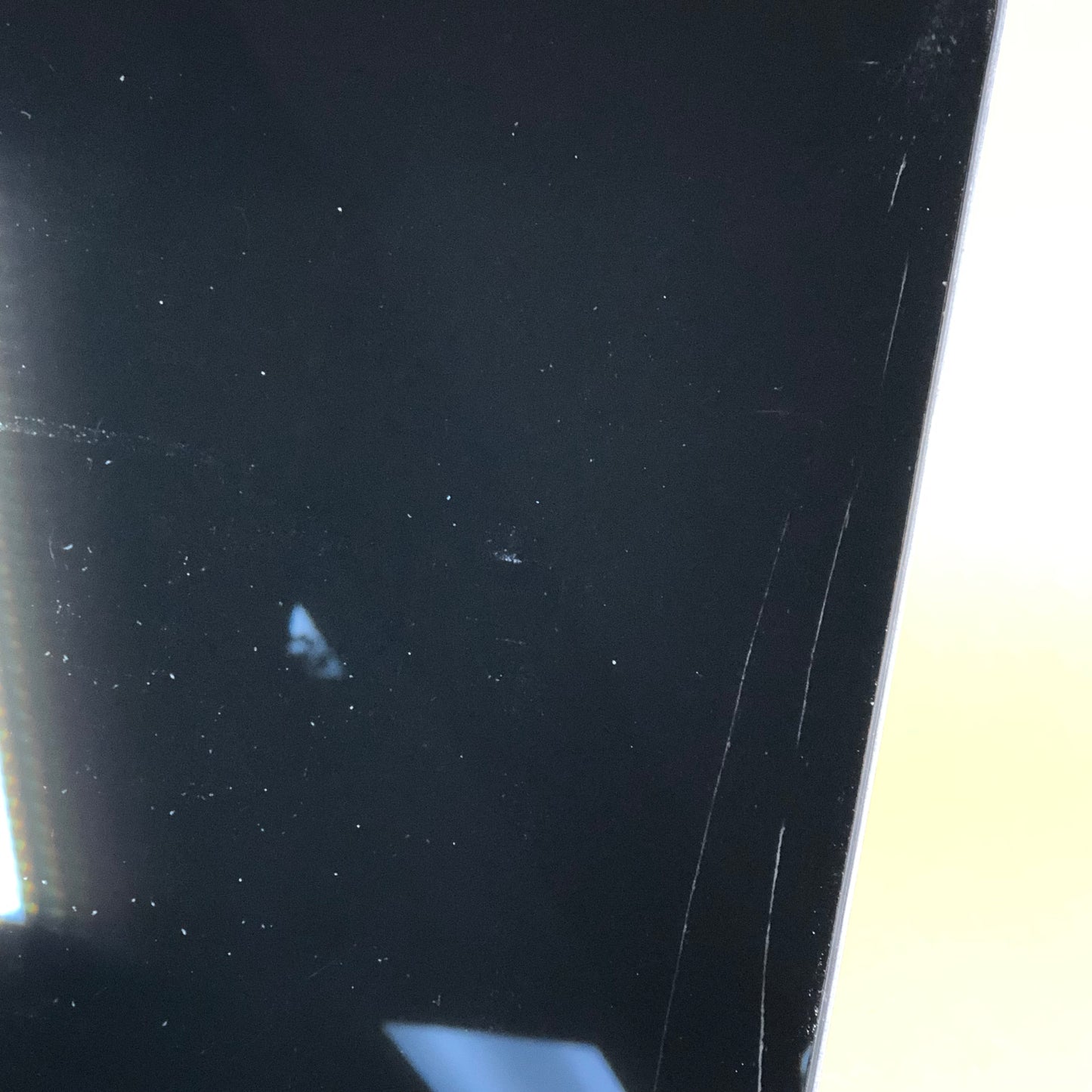 2017 Apple MacBook Pro 15" i7 2.8GHz 16GB RAM 256GB SSD Space Gray A1707