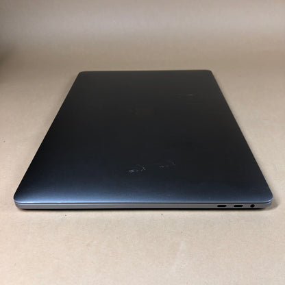 2017 Apple MacBook Pro 15" i7 2.8GHz 16GB RAM 256GB SSD Space Gray A1707