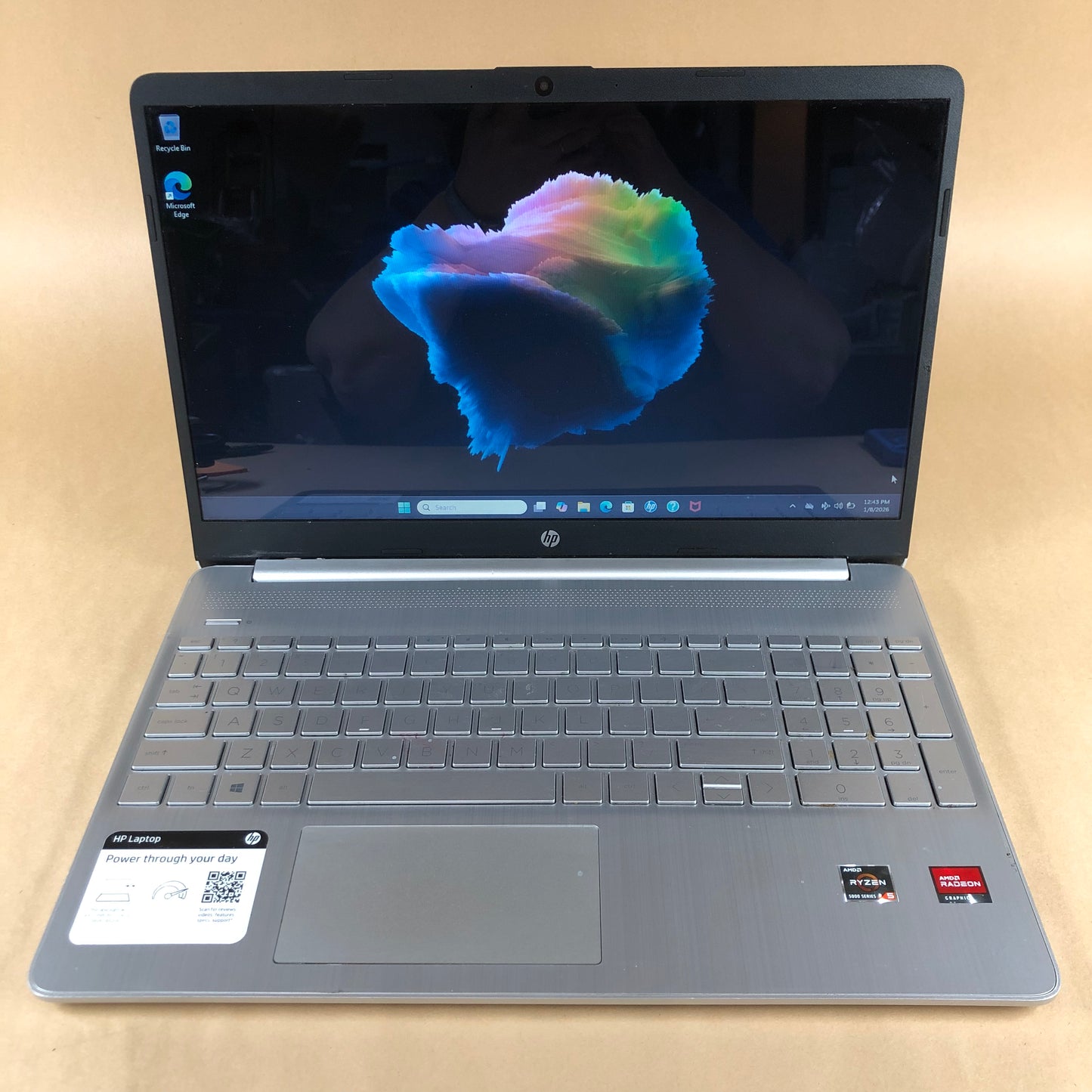 HP Pavilion 15-EF2148NR 15.6" Ryzen 5 5500U 2.1GHz 8GB RAM 256GB SSD