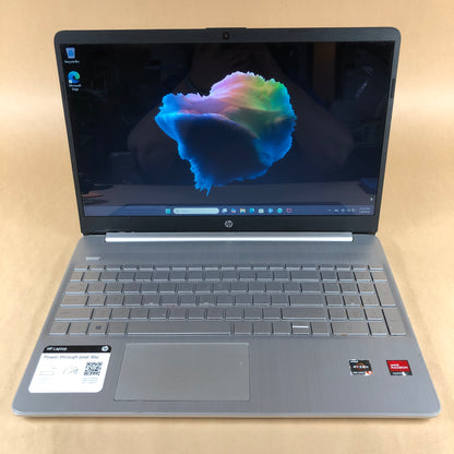 HP Pavilion 15-EF2148NR 15.6" Ryzen 5 5500U 2.1GHz 8GB RAM 256GB SSD