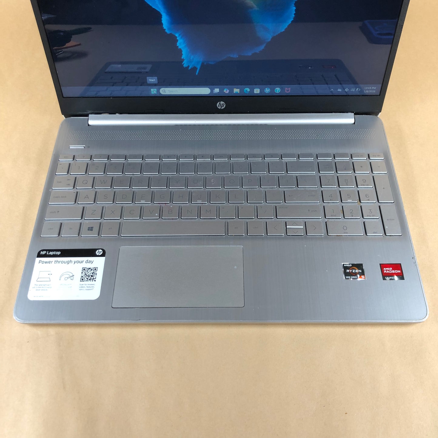 HP Pavilion 15-EF2148NR 15.6" Ryzen 5 5500U 2.1GHz 8GB RAM 256GB SSD