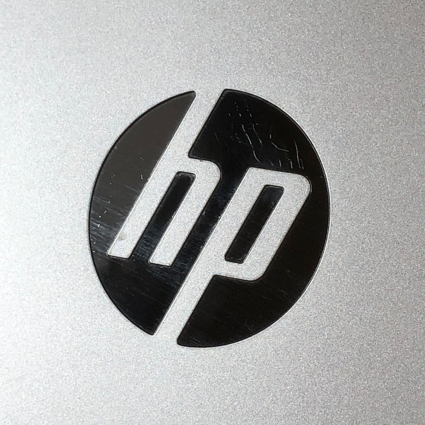 HP Pavilion 15-EF2148NR 15.6" Ryzen 5 5500U 2.1GHz 8GB RAM 256GB SSD