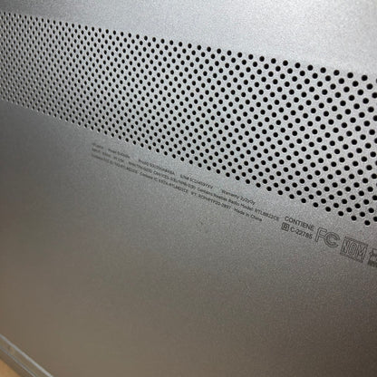 HP Pavilion 15-EF2148NR 15.6" Ryzen 5 5500U 2.1GHz 8GB RAM 256GB SSD