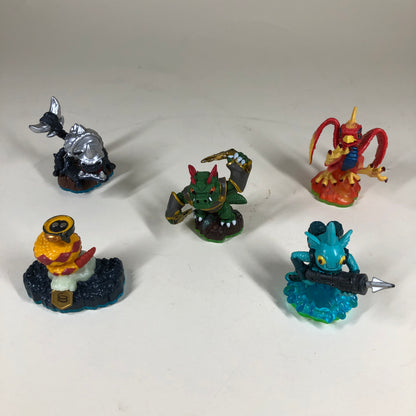 Nintendo XBox PlayStation Skylanders 37 Misc Playable Figurines and Portal of Power