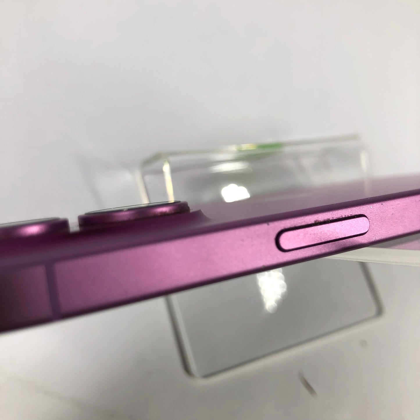 Factory Unlocked Apple iPhone 16 128GB Pink MYAR3LL/A