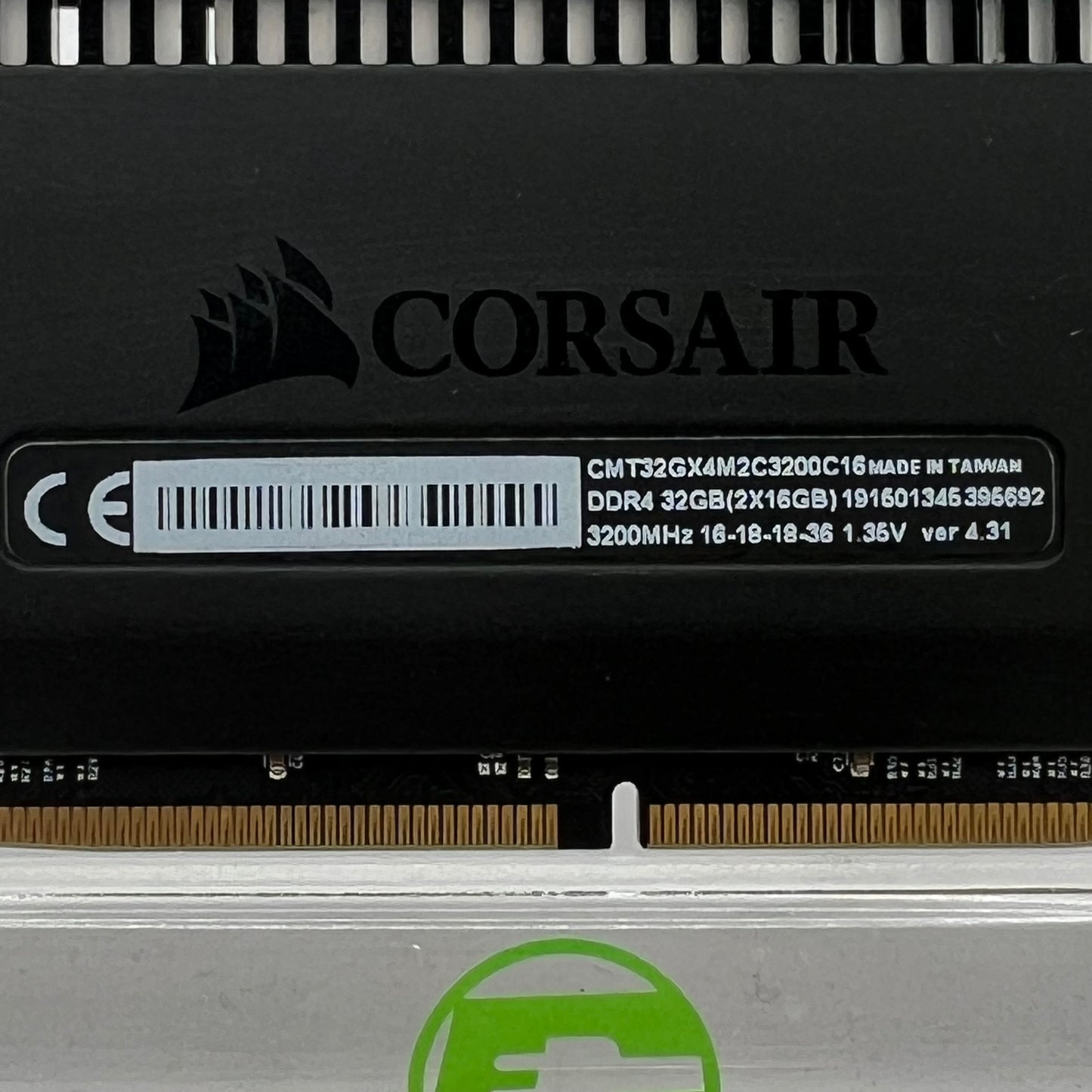 Corsair Dominator Platinum RGB 16GB RAM DDR4 3200MHz