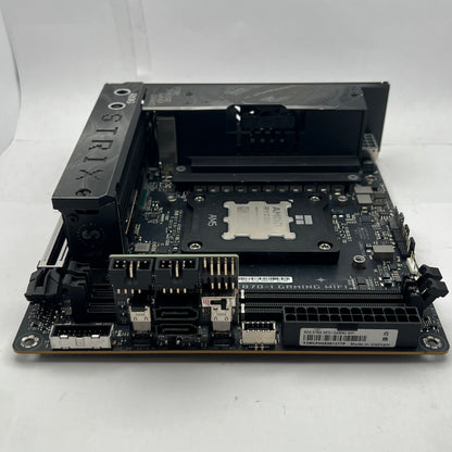 ASUS ROG STRIX X870-I Gaming WiFi AMD Ryzen 7 9800X3D 4.7GHz Motherboard Combo
