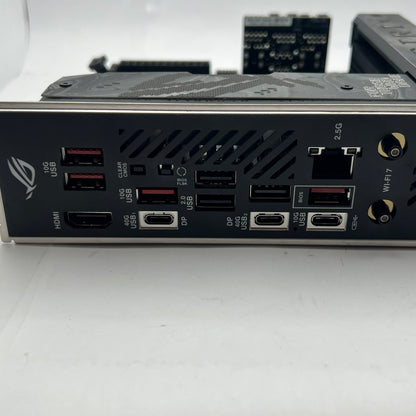 ASUS ROG STRIX X870-I Gaming WiFi AMD Ryzen 7 9800X3D 4.7GHz Motherboard Combo