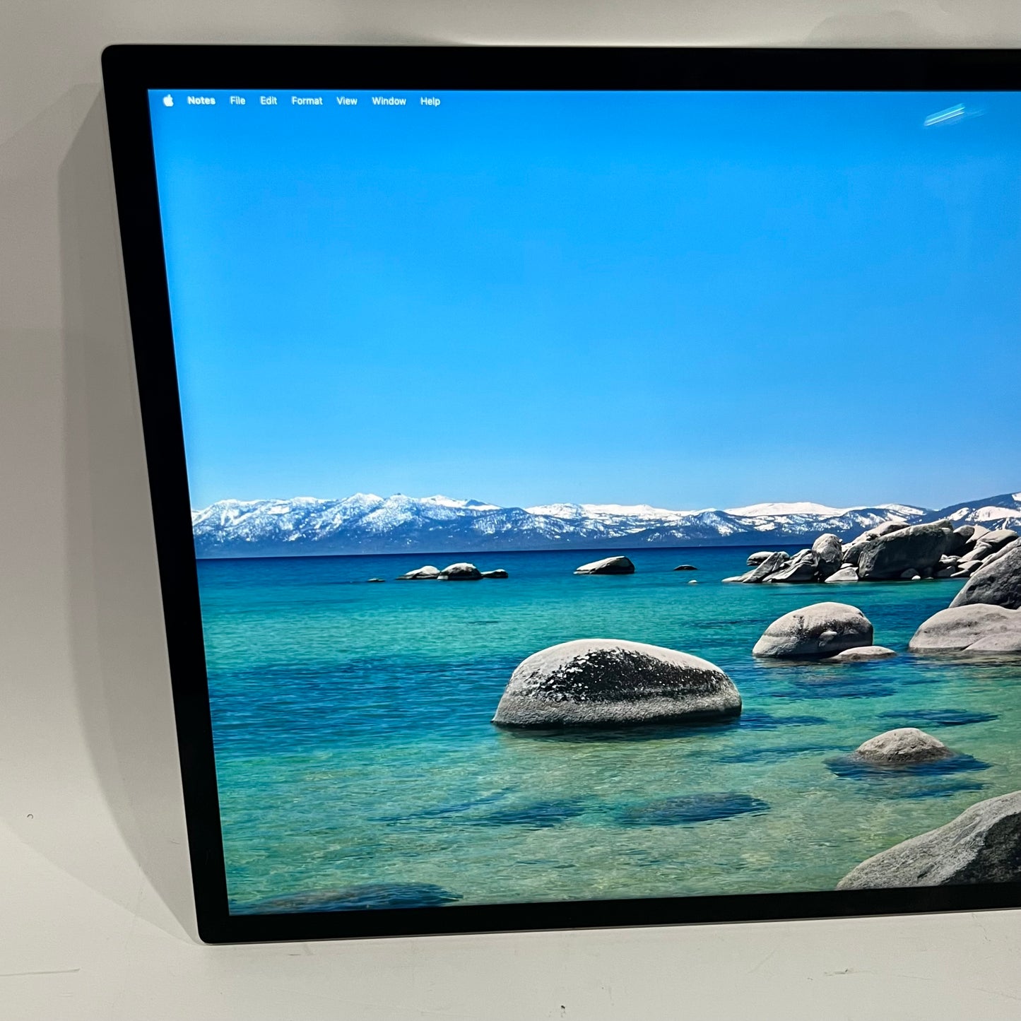 Apple Studio Display 27" 5K Retina Monitor Standard Glass 5K Retina A2525 VESA BENT